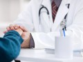 英国医生尝试用人粪制药消灭超级细菌