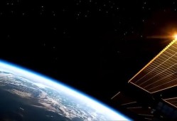 马斯克星链卫星大批坠落现象解析