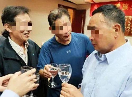 税务人员酒局中身亡事件揭秘，警方揭示真相，涉案人员竟是村民