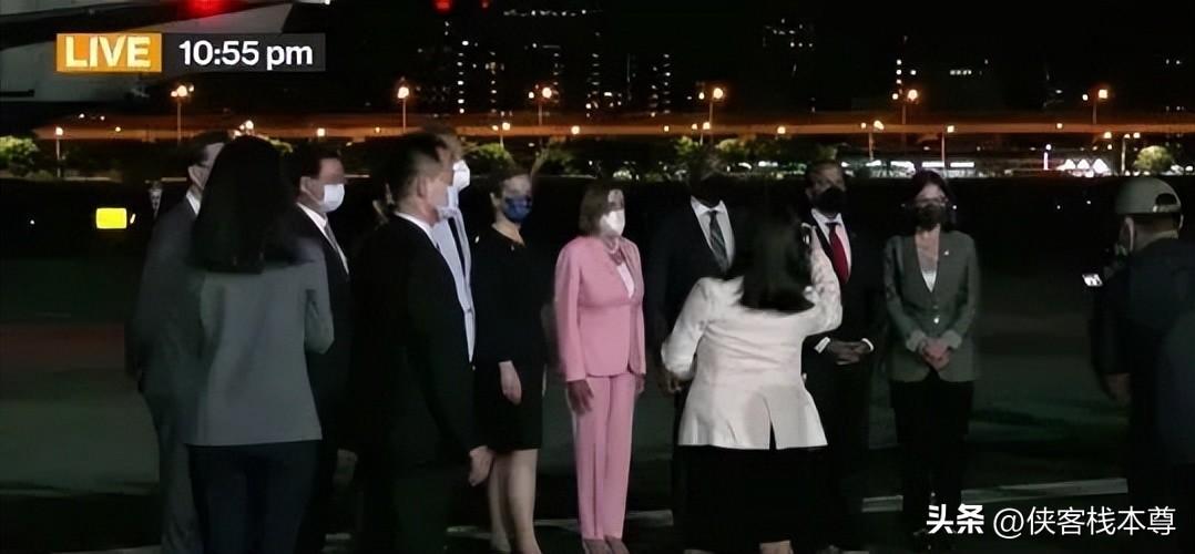 玉渊谭天丨详解中美元首通话：校正中美关系这艘大船的航向
