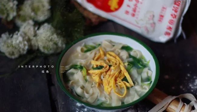 高考路上，父亲是她的双腿