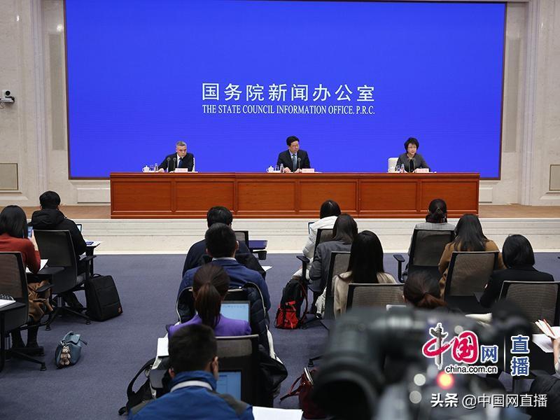 教育部推出系列举措推动高校毕业生就业工作